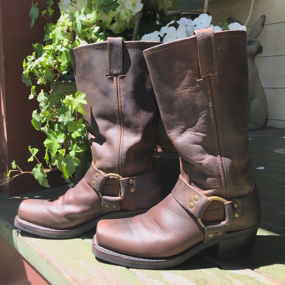 Frye Genuine Leather Cowgirl Boots